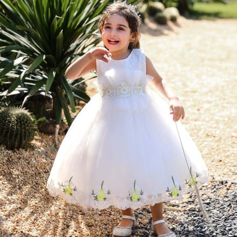 Flores de bordado de Baige Apliquado 2022 Chicas calientes que venden ropa de fiesta paraniña