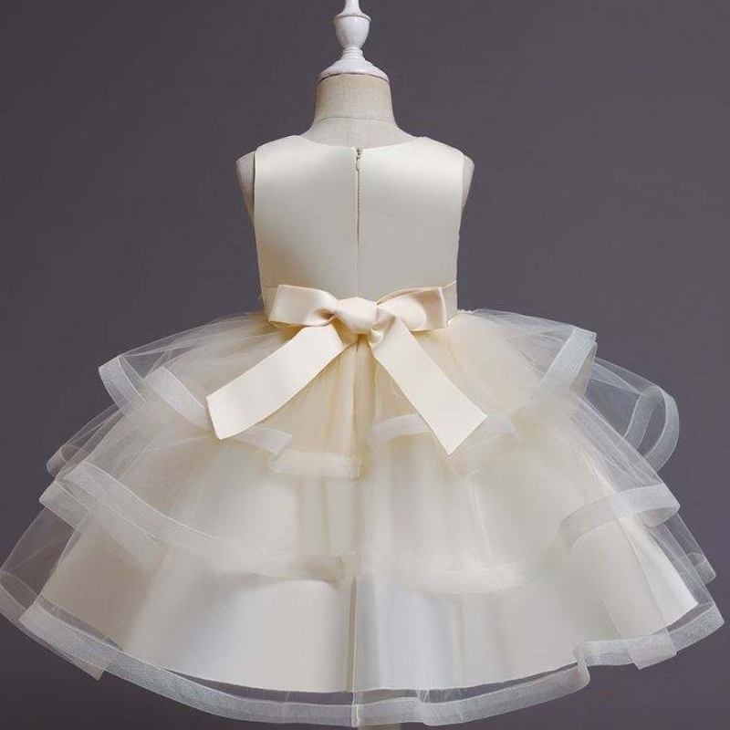 Vestido deniña de las flores de baigra.